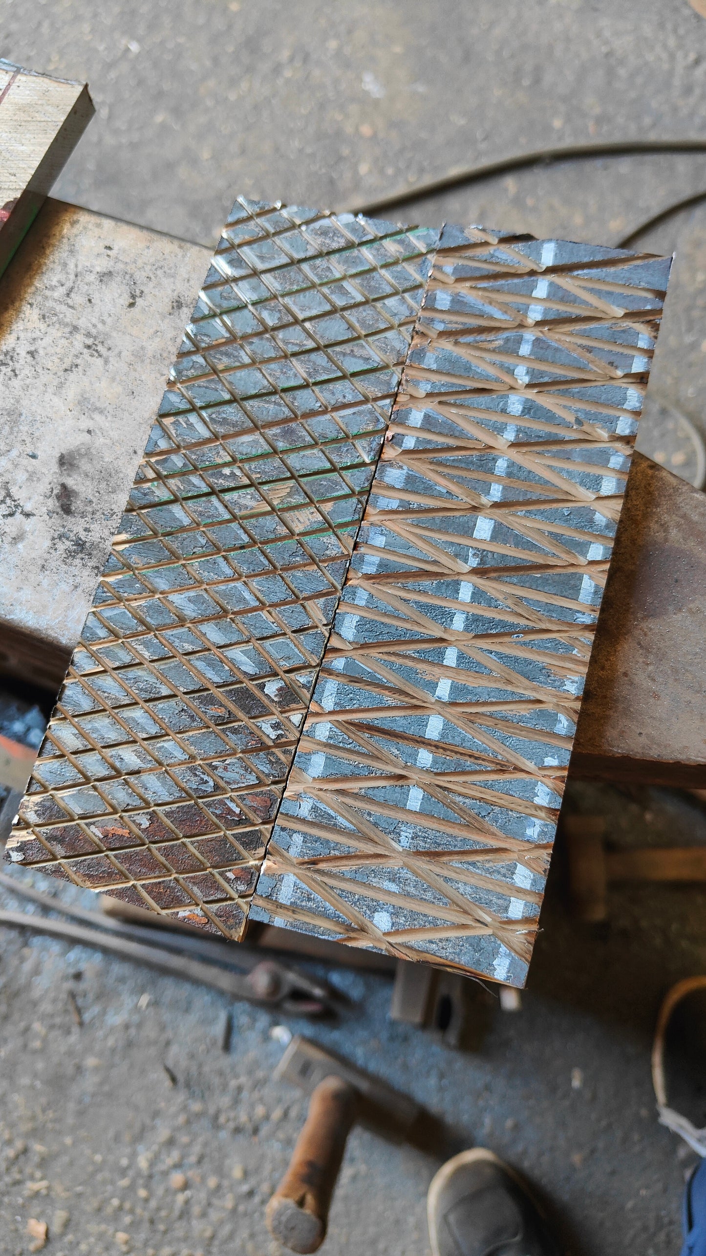 XII Cu mai apex core CU xxx multicolor cladding