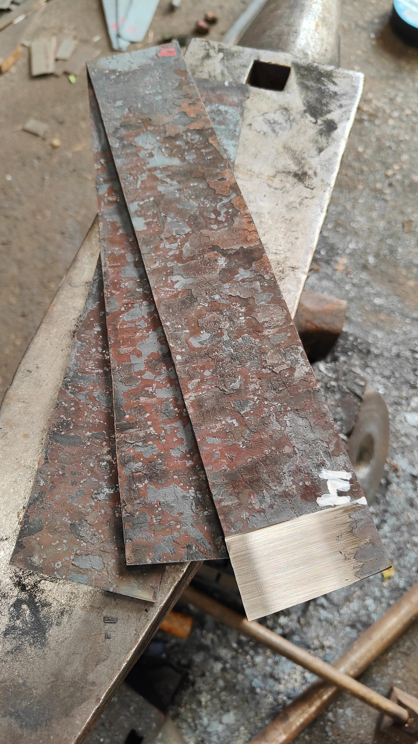 02 / 75ni8 cored San Mai 3 x 66 x 340 mm